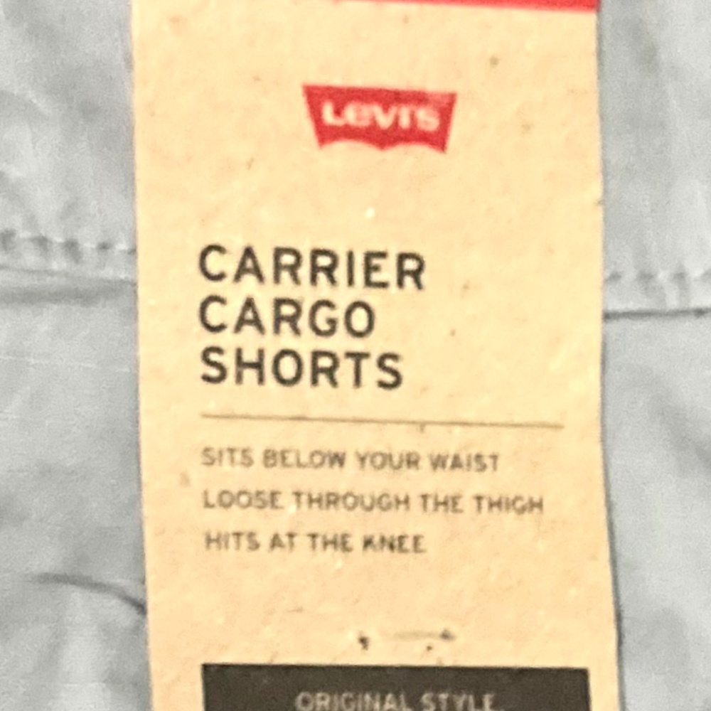 Levi’s Carrier Lt Gray Cargo Shorts Sz 34   NWT - Picture 10 of 12